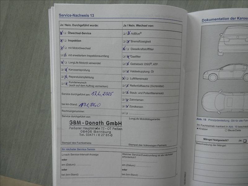 Volkswagen Golf 1,6 TDi 77kW serviska, xenony - fotka 50 z 50