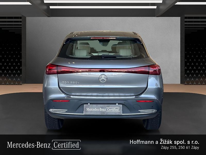Mercedes-Benz EQA 250+ - fotka 6 z 20
