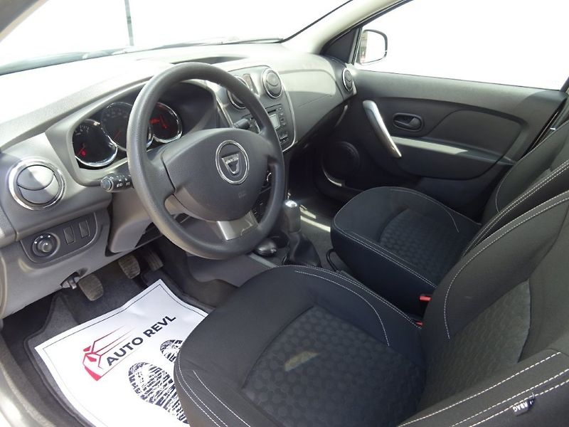 Dacia Logan (2013) 1.2i,1majČR,S.kniha,klima - fotka 7 z 22