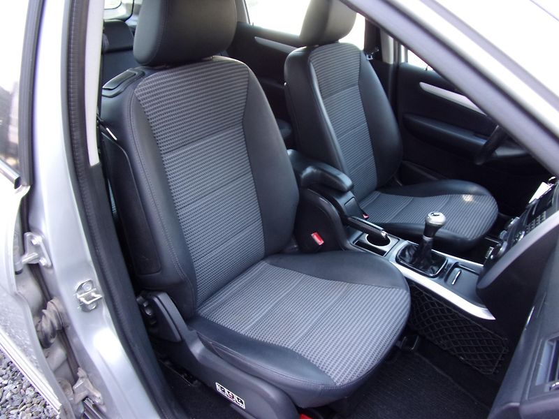 Mercedes-Benz Třídy B 200 CDi 103kW SPORT 130 000 KM - fotka 19 z 20