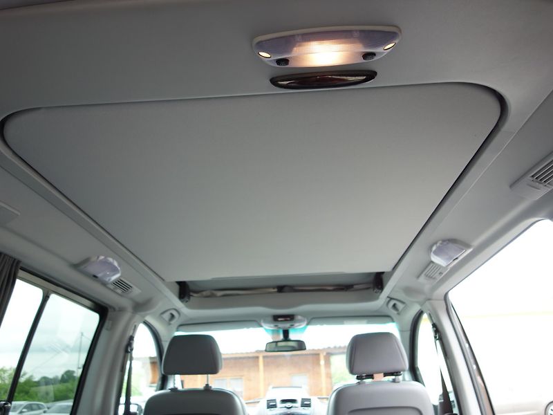 Mercedes-Benz Viano (2013) 3.0 CDI V6/ČR/MARCO POLO/6MÍST - fotka 99 z 123