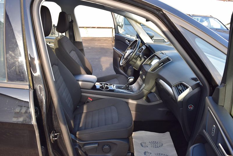 Ford Galaxy (2018) 2.0TDCi 110kw BUSINESS 7MÍST  - fotka 36 z 47