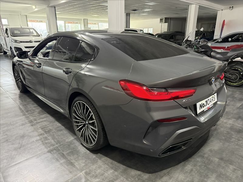 BMW Řada 8 3,0   840 XD 250kW M-PAK LASER - fotka 4 z 47