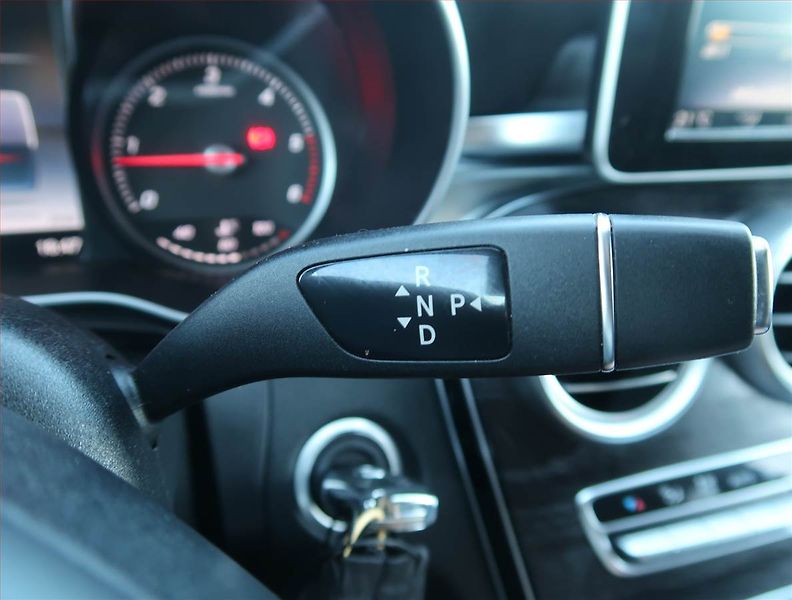 Mercedes-Benz Třídy C (2017) C 220 d 4MATIC , 4X4, Automat - fotka 12 z 14