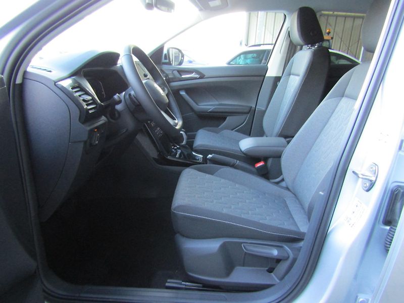 Volkswagen T-Cross People 1.0 TSI 85 kW 7DSG - fotka 19 z 30