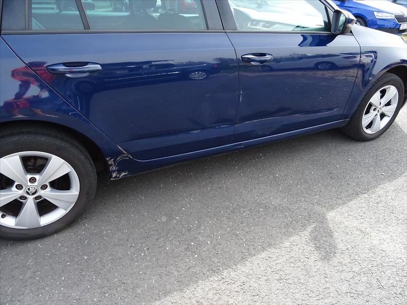 Škoda Octavia 1,5 TSi 110 kW - fotka 11 z 22