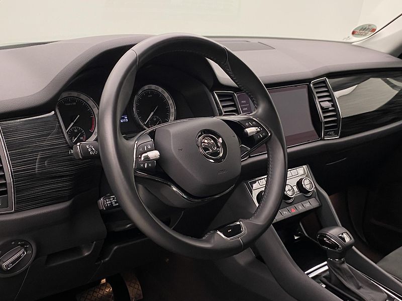 Škoda Kodiaq 2.0TDI 140kW STYLE 4x4 DSG CZ - fotka 18 z 52
