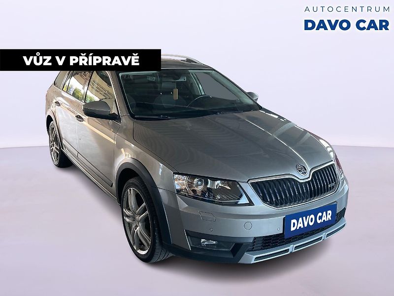 Škoda Octavia 2.0 TDI 135kW DSG Scout Xenon - fotka 4 z 12