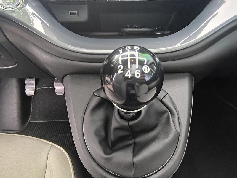 Fiat 500 (2026) Hybrid La Prima 1.0 BSG - fotka 25 z 39