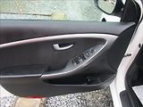 Hyundai i30 1,6 i 16v, klima,s.kn. Zamluve - náhled 13
