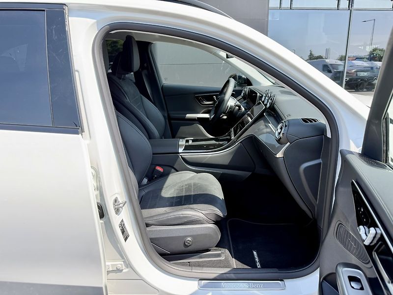 Mercedes-Benz GLC (2025) 200 d 4MATIC - fotka 35 z 45
