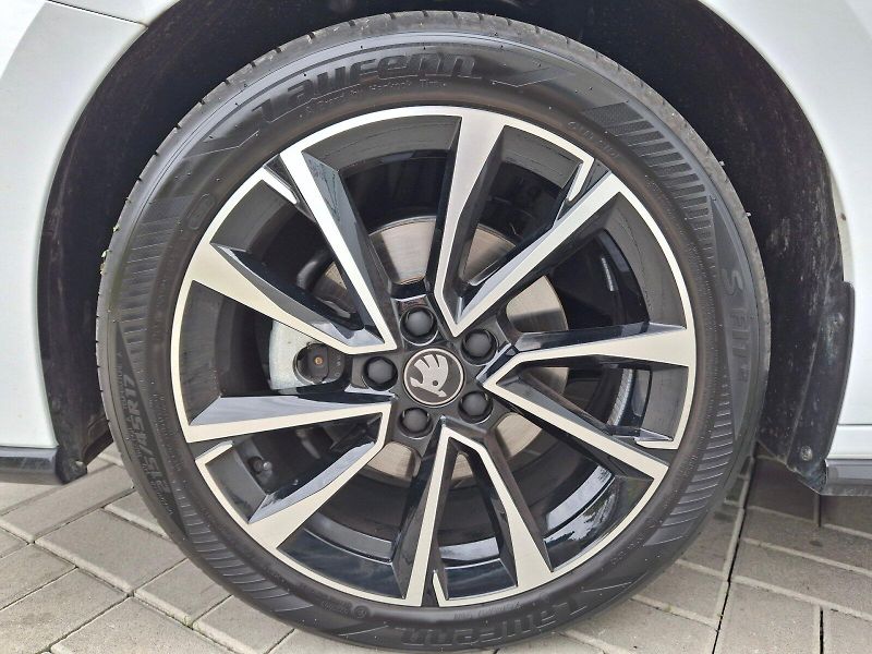 Škoda Fabia (2026) Monte Carlo DSG 1,5TSi 110kW - fotka 34 z 34