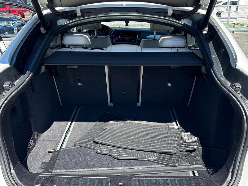 BMW X4 (2017) 20d XDrive - fotka 9 z 24
