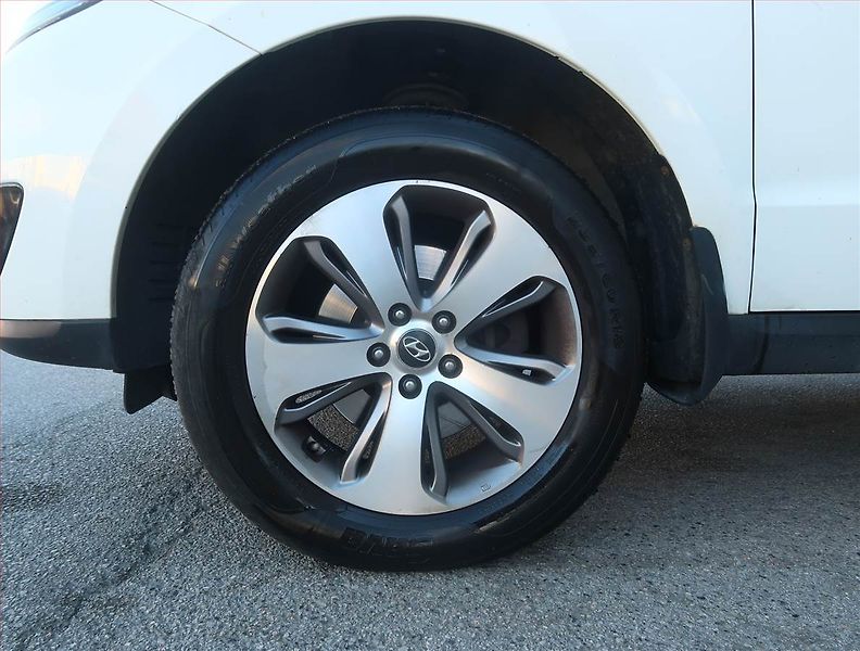 Hyundai Santa Fe (2012) 2.2 CRDi, 4X4, Automat - fotka 15 z 21