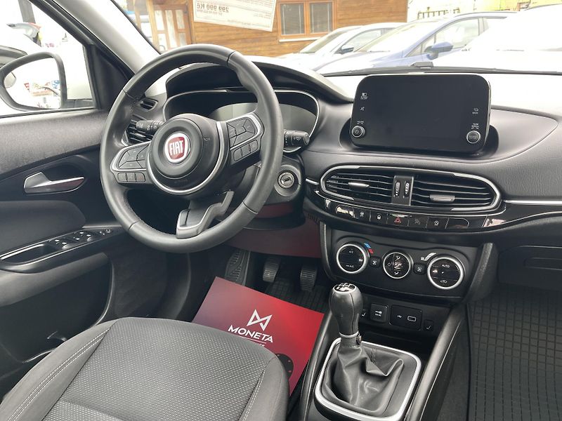 Fiat Tipo 1.0i 74 kW NAVIG-17 ALU-DPH-ČR - fotka 19 z 36