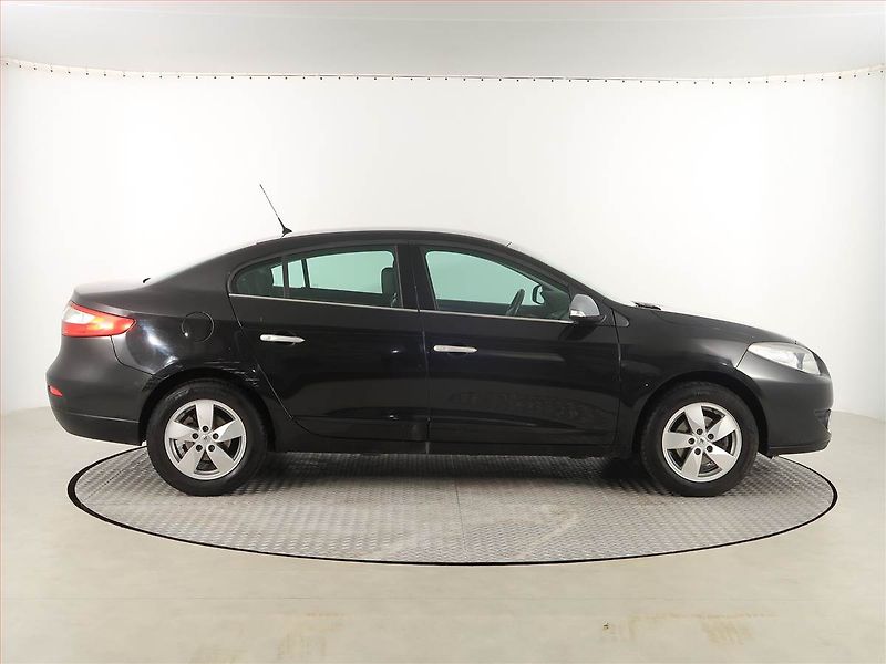 Renault Fluence (2012) 1.6 16V, po STK - fotka 6 z 17