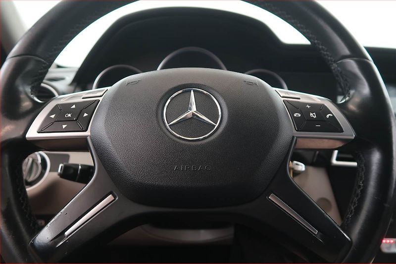 Mercedes-Benz Třídy C (2013) C 200 CDI, Automat, Serv.kniha - fotka 16 z 17