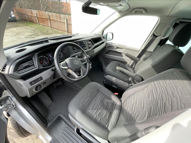 Volkswagen Caravelle 2,0 TDI 4MOT DSG Comfortline - fotka 5 z 23