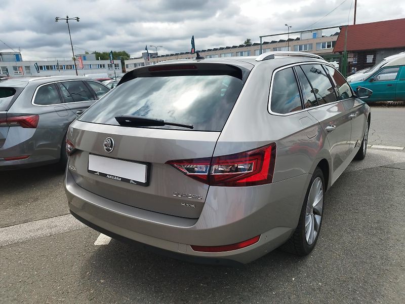 Škoda Superb (2016) III.2.0TDI,volat-608 081 843 - fotka 4 z 17
