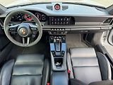 Porsche 911 (2023) Carrera 4 GTS - náhled 15