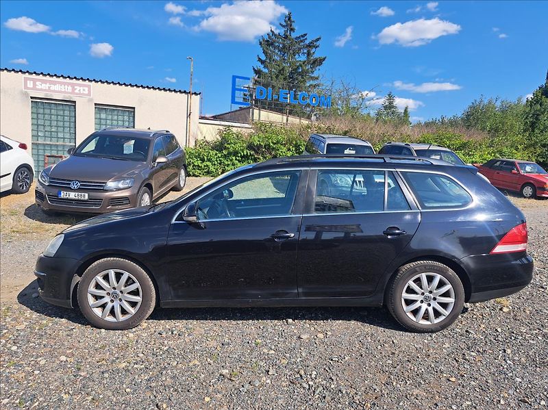 Volkswagen Golf 2,0   TDi 1MAJ*Tažné*Rozvody - fotka 9 z 34