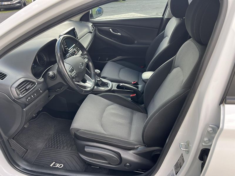 Hyundai i30 (2021) 1.6 CRDI 85KW KAMERA ČR NOVÉ - fotka 7 z 18