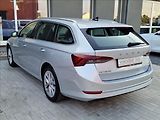 Škoda Octavia 2.0TDI 110kW 4x4 DSG Style,ČR - náhled 8