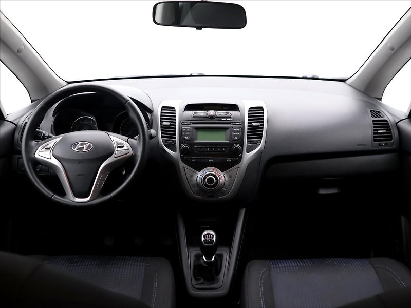 Hyundai ix20 1,4 CVVTi 66kW Klimatizace CZ - fotka 22 z 29
