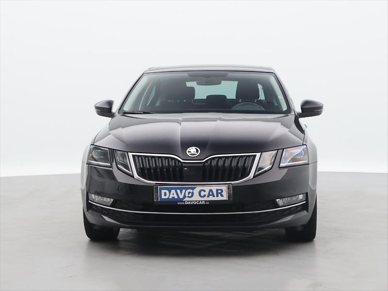 Škoda Octavia 2,0 TSI 140kW DSG Style CZ - fotka 2 z 33