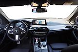 BMW Řada 5 530d xDrive Touring - náhled 9