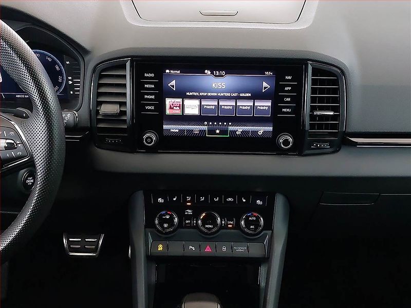 Škoda Karoq (2022) Sportline 1.5 TSI - fotka 10 z 21