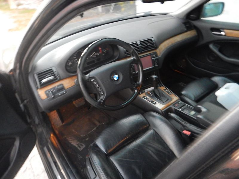 BMW Řada 3 3.0 D135 kw automat - fotka 8 z 8