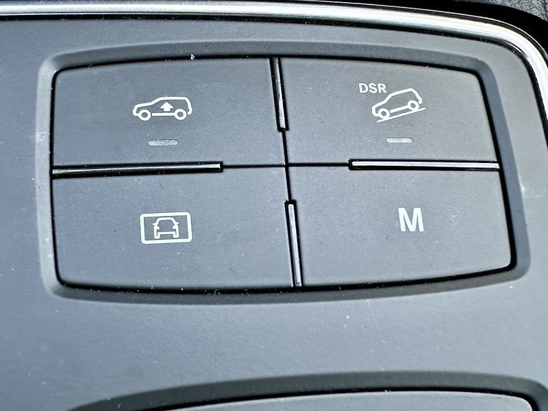 Mercedes-Benz GLE (2018) 400 4MATIC - fotka 30 z 32