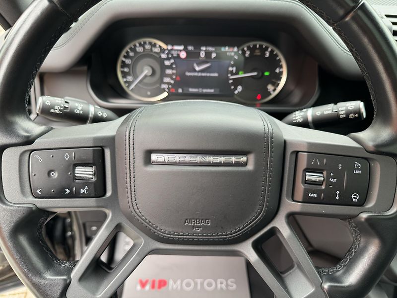 Land Rover Defender D300-R DYNAMIC-BLACK-R22 - fotka 18 z 41