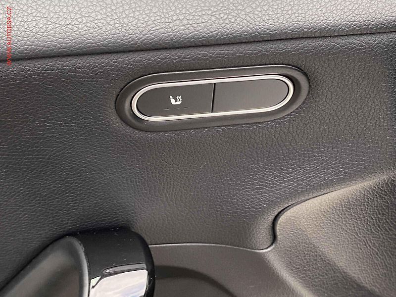 Mercedes-Benz Třídy A (2020) 1.5CDi A180, ČR, AT, LED, AC - fotka 12 z 23