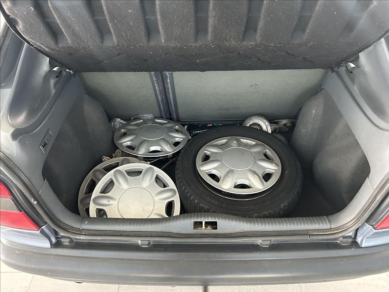 Škoda Felicia 1,3   PŮVOD ČR,60.000KM,TAŽNÉ - fotka 21 z 22