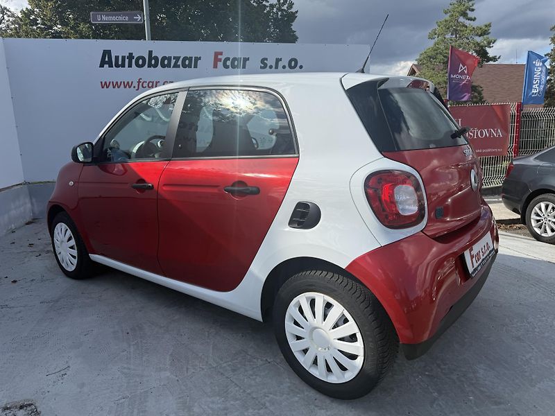 Smart Forfour (2018) EQ plná servisní historie - fotka 7 z 30