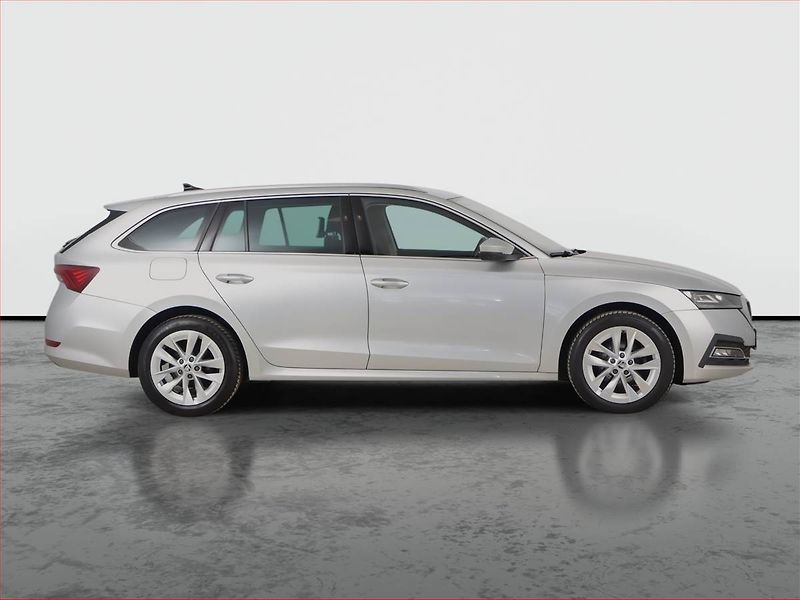 Škoda Octavia (2022) Style 2.0 TDI, Automat, ČR - fotka 6 z 24