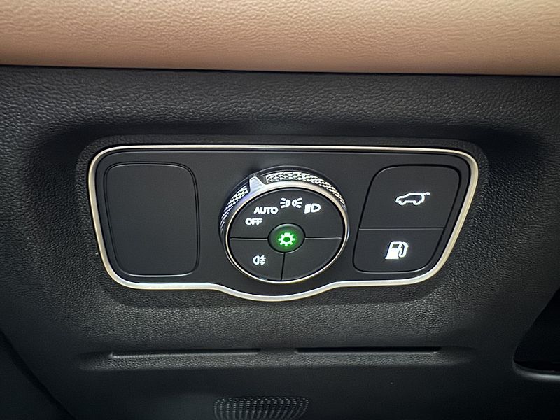 Chery TIGGO 9 PHEV (2026) 1,5T Unique - fotka 30 z 63