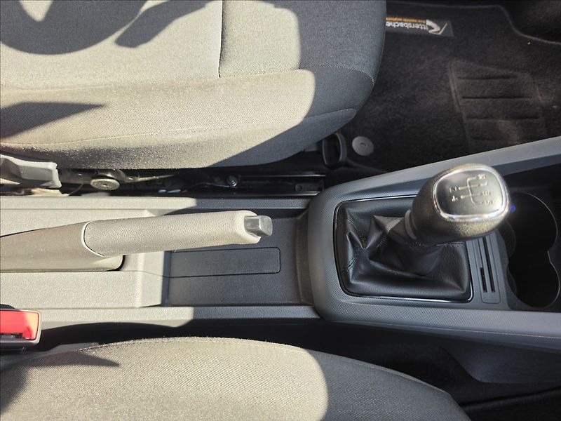 Škoda Fabia III 1,0TSi 70KW Cool 43tkm - fotka 29 z 43