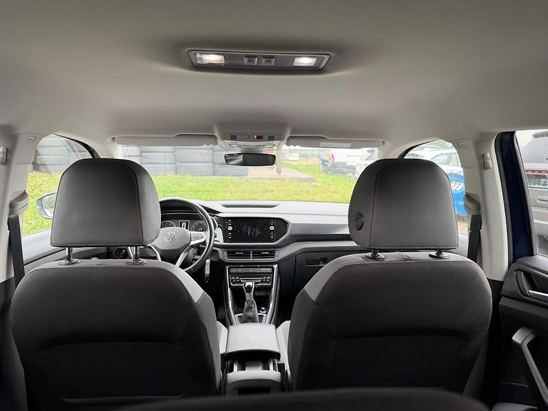 Volkswagen T-Cross 1.0 TSI R-line - fotka 11 z 23