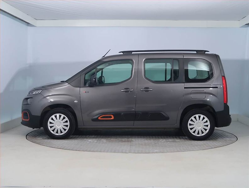 Citroën Berlingo (2019) Feel 1.5 BlueHDi, 5Míst, ČR - fotka 3 z 17