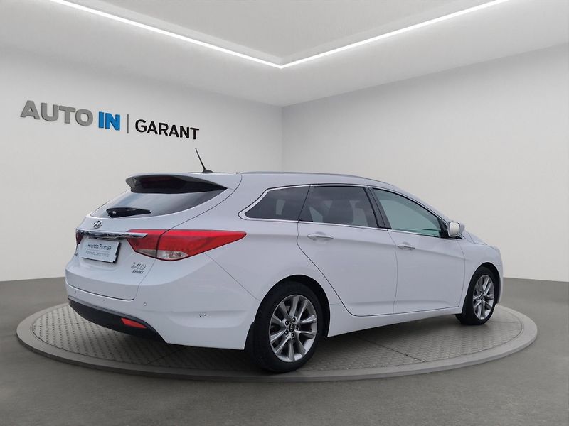 Hyundai i40 (2015) 1.7 CRDi 100kW, A/T, ČR, 1. Ma - fotka 5 z 26