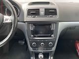 Škoda Yeti (2015) 1.2 TSi, Ambition, DSG, navi - náhled 12