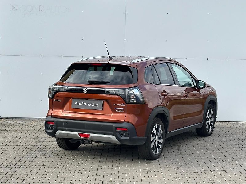 Suzuki S-Cross 1,4 BoosterJet Elegance AllGri - fotka 2 z 28