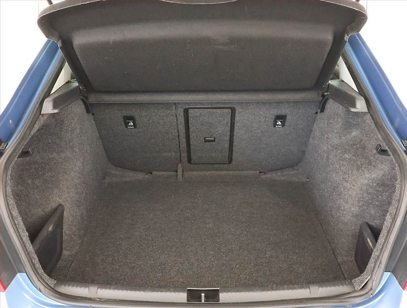 Škoda Rapid (2012) 1.2 TSI, Serv.kniha, Navi - fotka 13 z 19