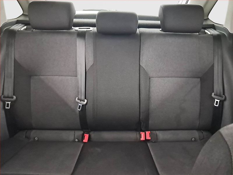 Škoda Rapid (2018) Spaceback 1.0 TSI - fotka 10 z 14