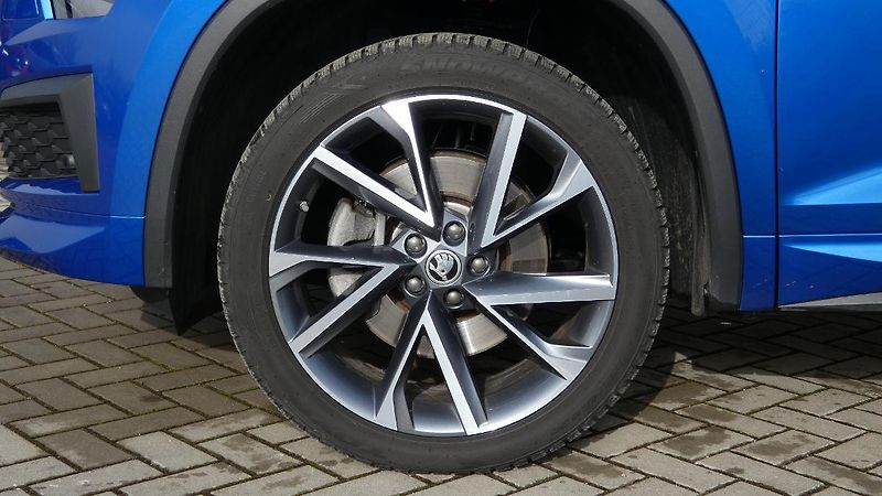 Škoda Kodiaq 2,0 TDI DSG 4x4 Sportline - fotka 25 z 26