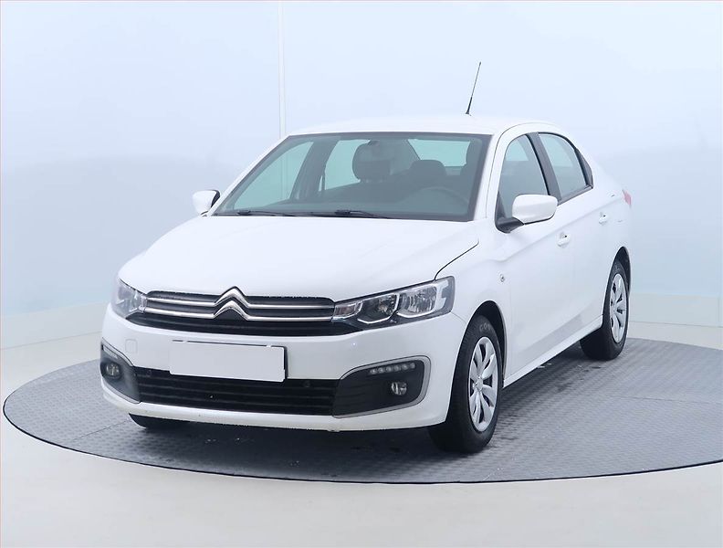 Citroën C-Elysée (2017) Tendance 1.2 PureTech, ČR - fotka 2 z 13
