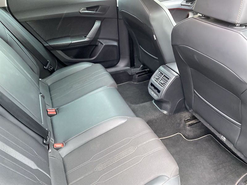 Cupra Formentor (2023) 1.5 TSI Basis - fotka 10 z 40